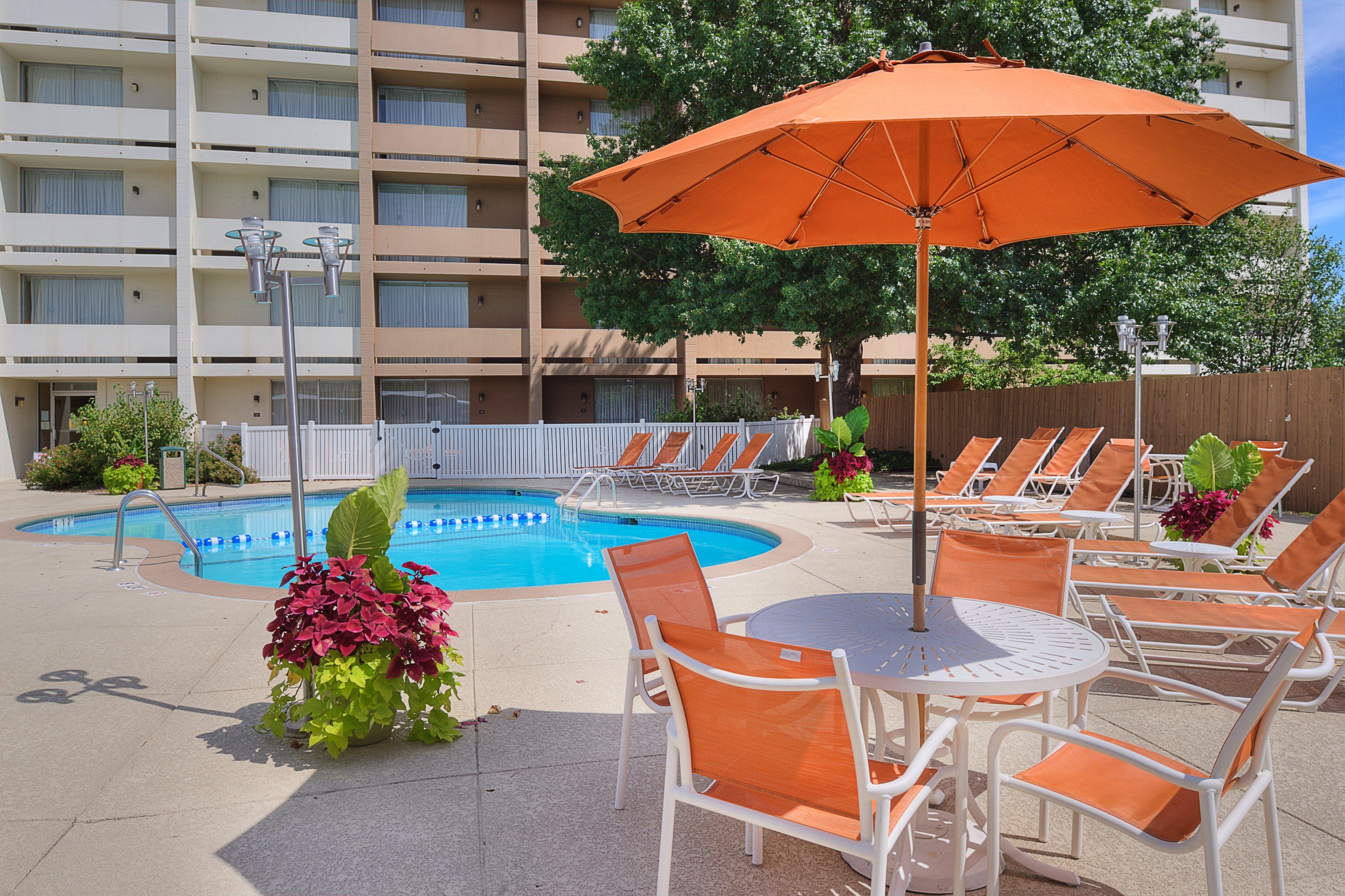 Forest Park Hotel Clifton Heights Exterior photo