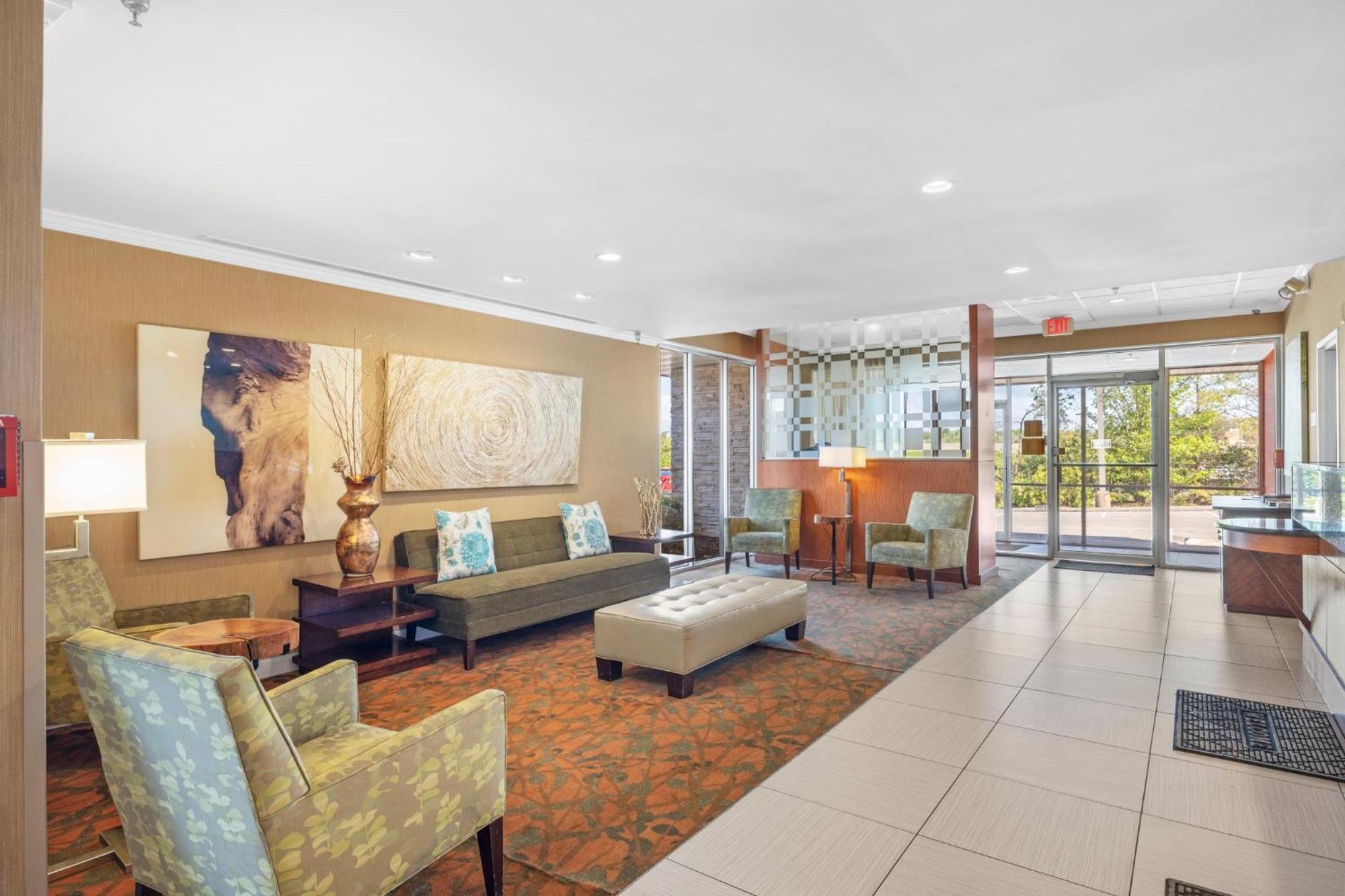 Forest Park Hotel Clifton Heights Exterior photo
